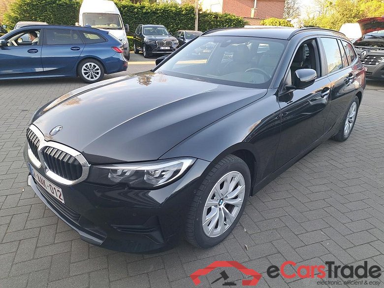 BMW - BMW 3 TOURING 318dA 136PK Advantage Pack Business With Heated Vernasca Sport Seats & Driving Assistant & Parking Assistant Pack #1