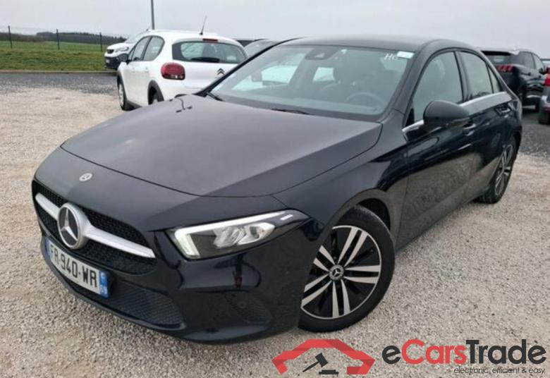 Mercedes A 180i Limousine Aut. LED-Xenon Widescreen Ambient Navi 1/2 Sport-Leather KeylessGo Camera Klima PDC ... #1