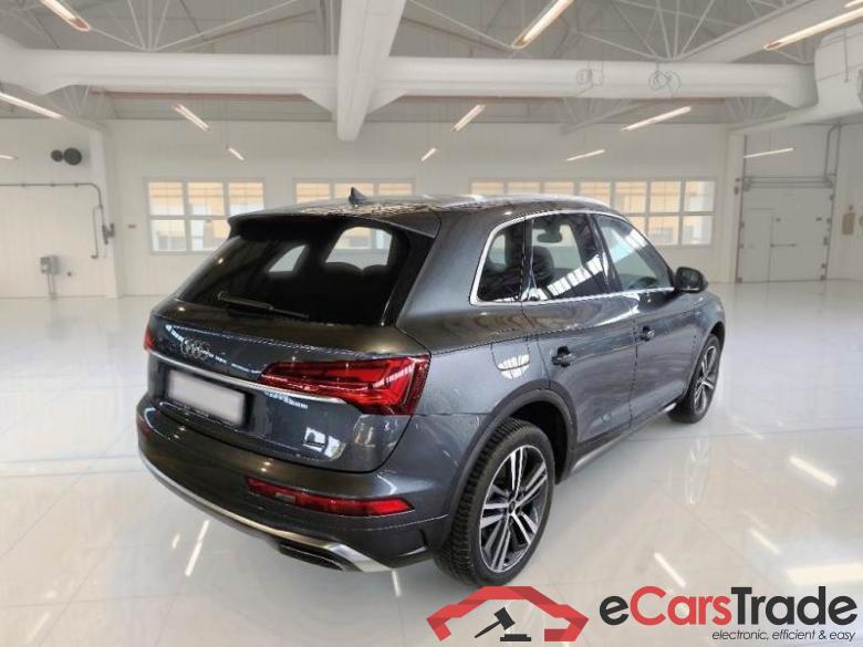 Audi 22 AUDI Q5 / 2020 / 5P / SUV 50 TFSI E S LINE PLUS QUATTRO S TRONIC #2