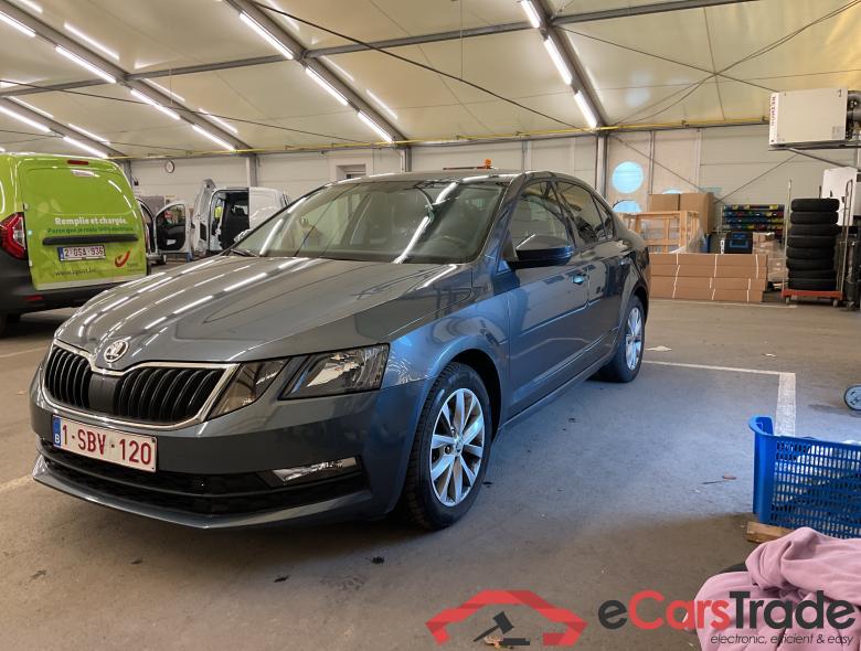 SKODA Octavia Octavia Ambition 1,4 TSI 110 kW 7-speed automat. #1
