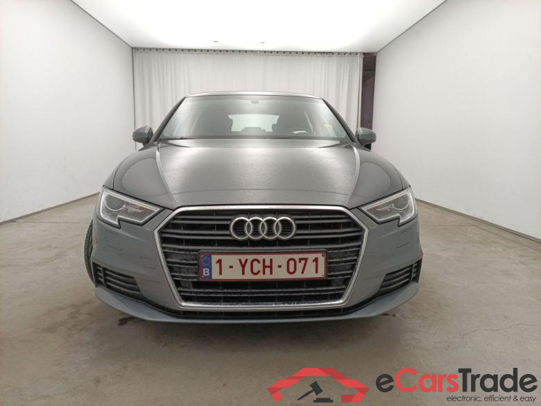 Audi A3 Sportback 2.0 35 TDi 110kW S tronic Business Ed 5d