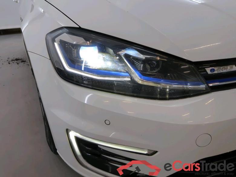 VOLKSWAGEN e-Golf  #4