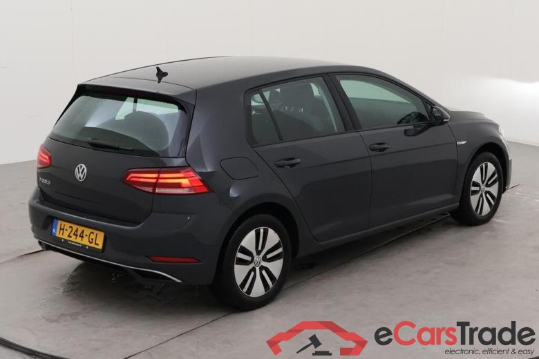 VOLKSWAGEN e-Golf  #5