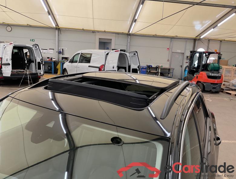 VOLKSWAGEN T-Roc T-Roc Style 1.5 TSI 110 kW (150 ch) 7 vitesses DSG #3