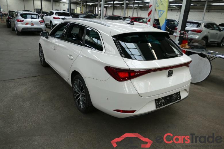 Seat Leon ST ´20 Leon Sportstourer Xcellence 2.0 TDI 110KW AT7 E6d #3
