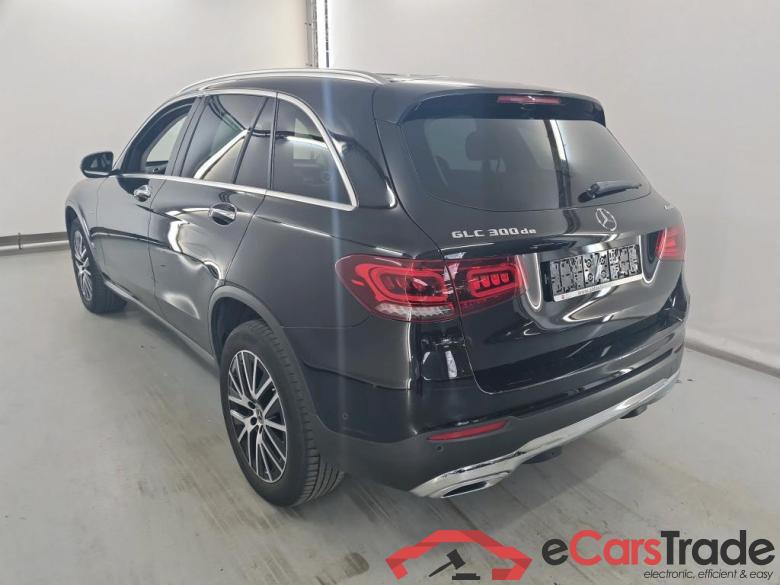 MERCEDES-BENZ GLC 2.0 GLC 300 DE 4MATIC 4WD BUS SOL AUTO Driver Assistance Plus #3