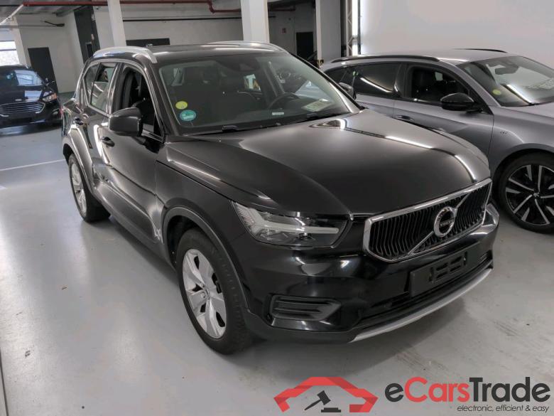 VOLVO XC40 DIESEL 2.0 D3 Momentum Pro Geartronic #2