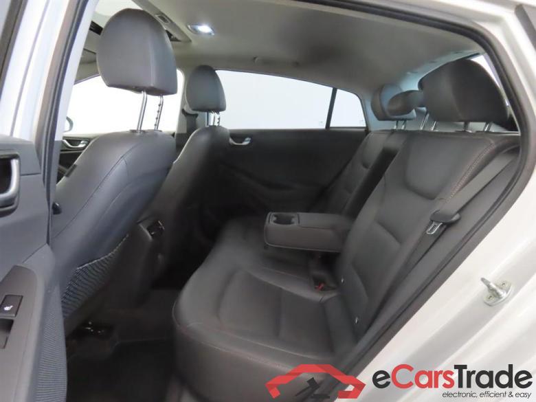 HYUNDAI IONIQ Premium EV #6