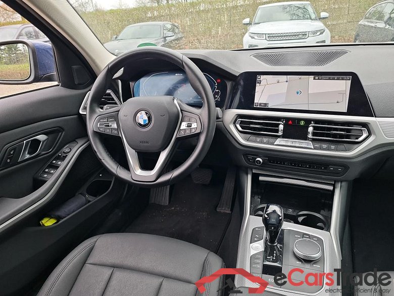 BMW 330e Hybrid Aut. LED-Xenon LC-Pro Navi-Pro Leather KeylessGo Camera Klima PDC ... #3