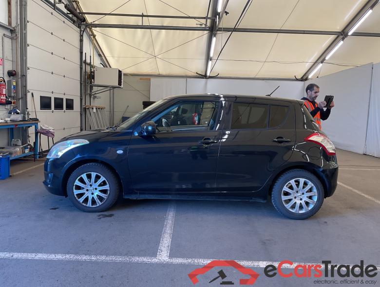 SUZUKI Swift Swift 1.2i GA #4