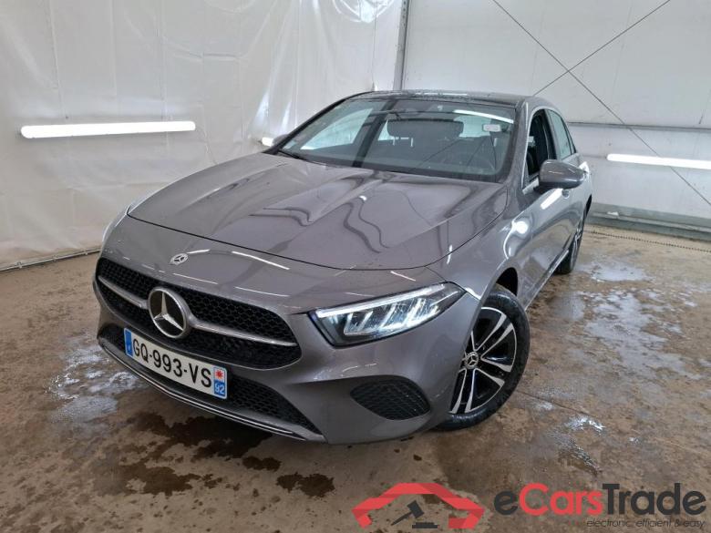 Mercedes A 250 e Business Line 8G-DCT MERCEDES-BENZ Classe A Compact / 2022 / 5P / Berline A 250 e Business Line 8G-DCT #1
