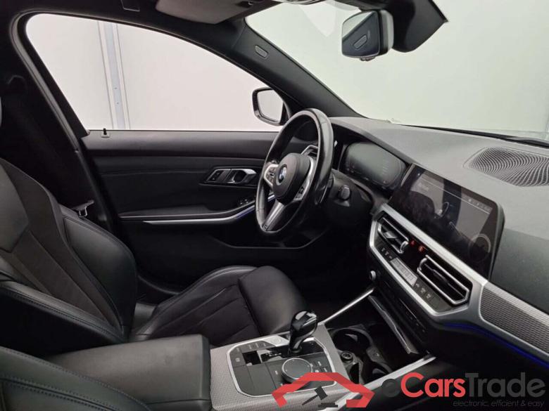 BMW 3-serie 320iA Exe Edition M Sport #3