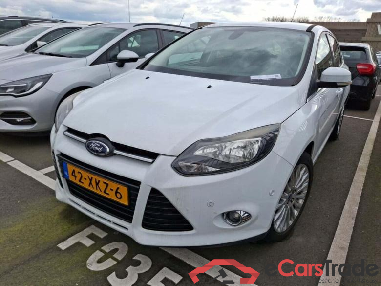 FORD FOCUS 1.0 EcoBoost Titanium