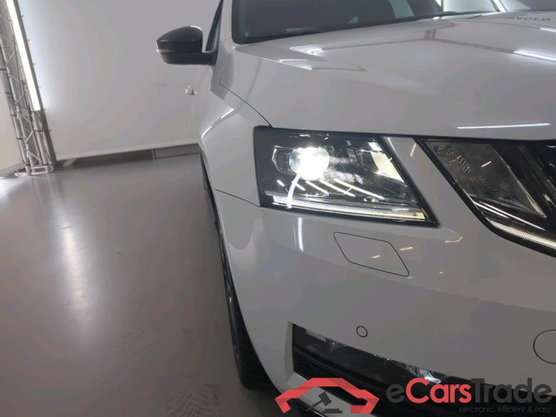 SKODA Octavia Combi 110 kW #4