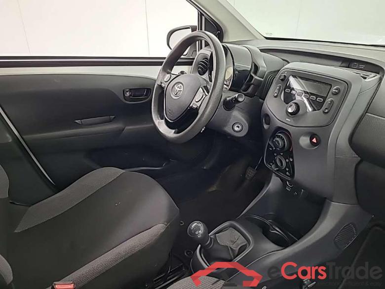 TOYOTA Aygo 1.0 VVT-i x-fun 5D 53kW #6