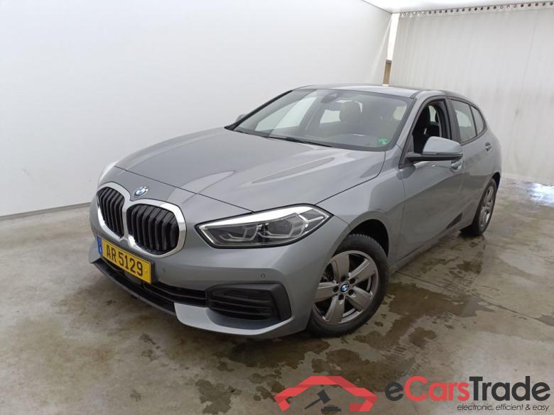 BMW 1 HATCH DIESEL - 2019 118 dA 150hp (EU6AP) 5d #4
