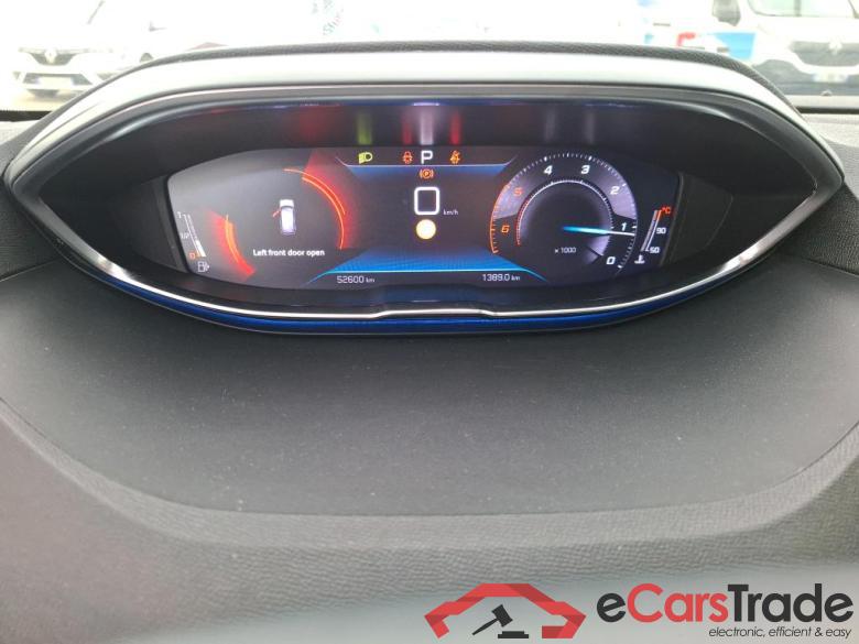 Peugeot BlueHDi 130 S&S EAT8 Allure 3008 Allure 1.5 HDi 130CV BVA8 E6d #6
