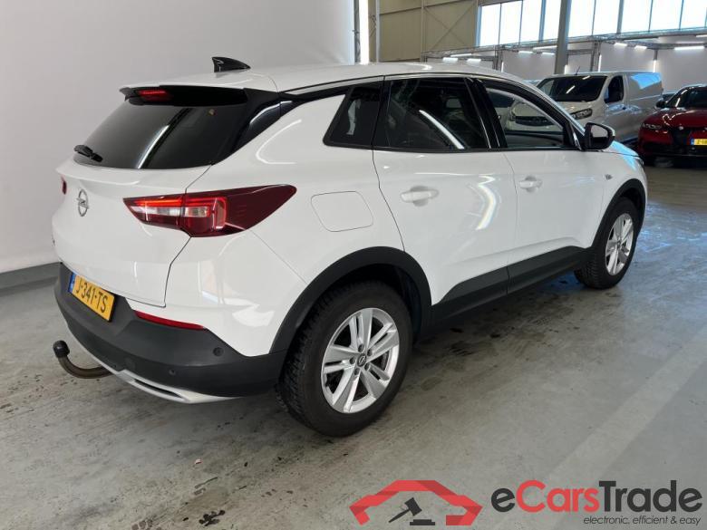 Opel Grandland X Opel Grandland X 1.2 Turbo S&S 96kW Bus. Executive Auto 5d #2