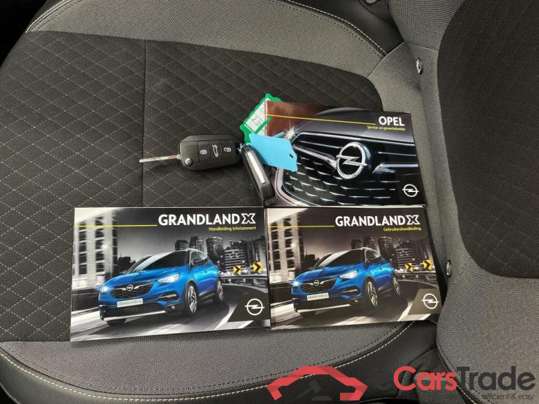 Opel Grandland X Opel Grandland X 1.2 Turbo S&S 96kW Bus. Executive Auto 5d #4