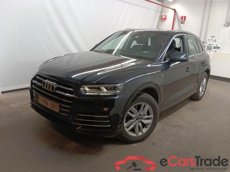 Audi Q5 Sport 55 TFSi e S tronic quattro 5d #4