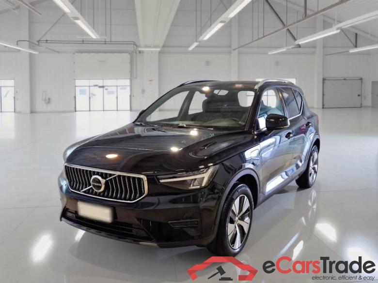 Volvo 11 VOLVO XC40 / 2021 / 5P / SUV T4 RECHARGE PLUG-IN AUTO CORE #1