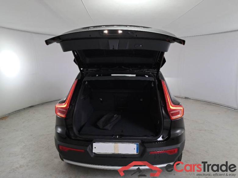 Volvo 11 VOLVO XC40 / 2021 / 5P / SUV T4 RECHARGE PLUG-IN AUTO CORE #5