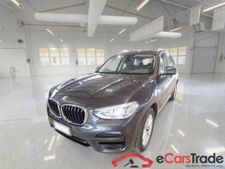 BMW 76 BMW X3 / 2017 / 5P / SUV XDRIVE 30E BUSINESS ADVANTAGE #1