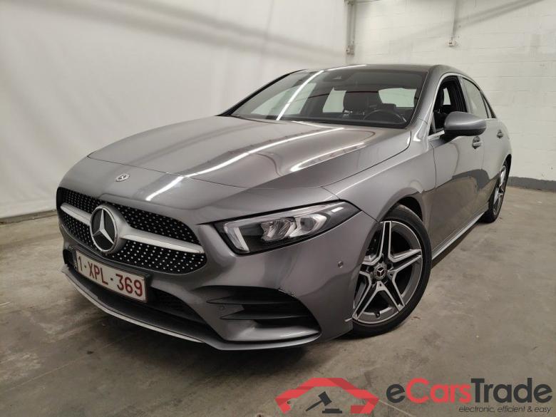 Mercedes-Benz A-Klasse Limousine A 180 d DCT Launch Edition 4d #4