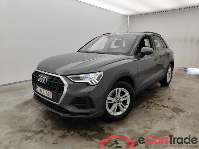 Audi Q3 35 TFSI 5d #4