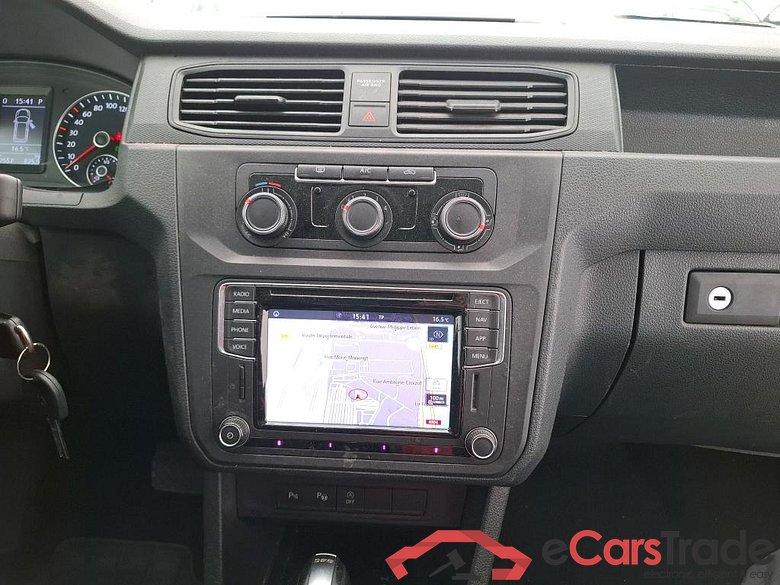 Volkswagen 2.0 TDI 102 DSG6 Business Line Plus VOLKSWAGEN Caddy Van / 2015 / 4P / Fourgonnette 2.0 TDI 102 DSG6 Business Line Plus #6