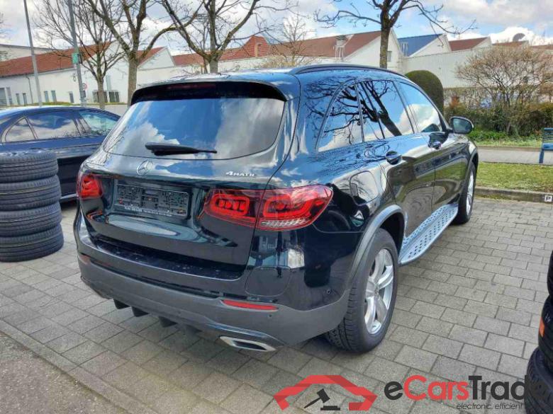 Mercedes GLC 300de Hybrid AMG 4Matic Aut. LED-Multibeam Burmester Navi 1/2 Sport-Leather-Alcantara KeylessGo Camera Klima PDC ... #3