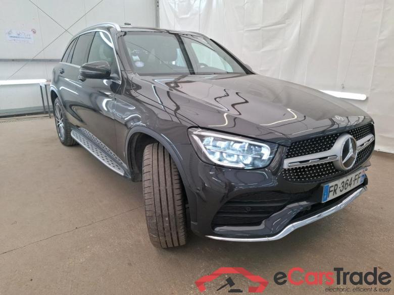 Mercedes GLC 300 e AMG Line 4Matic MERCEDES-BENZ GLC / 2019 / 5P / SUV GLC 300 e AMG Line 4Matic #4
