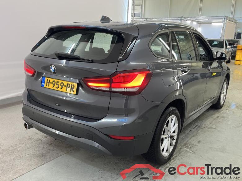 BMW X1 '15 BMW X1 sDrive18iA 5d #2