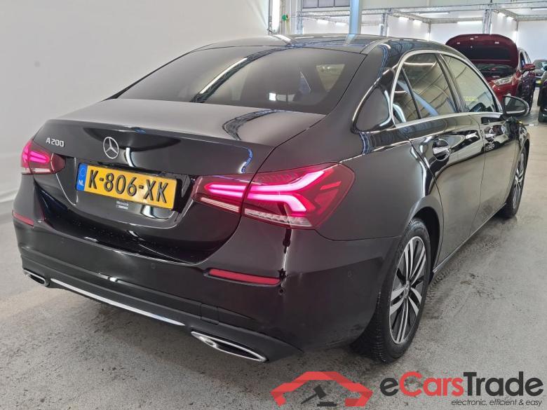 Mercedes A-Class Lim '18 Mercedes-Benz A-Klasse Limousine A 200 7G-DCT Business Solution Luxury 4d #2