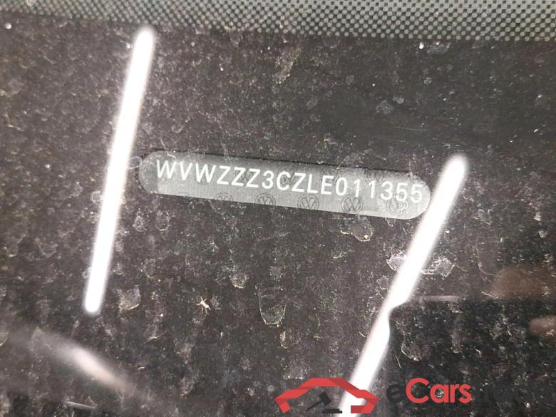 VOLKSWAGEN - VW  PASSAT VARIANT TDI 120PK DSG7 Style Business & Electric Foldable Trailer Hook #6