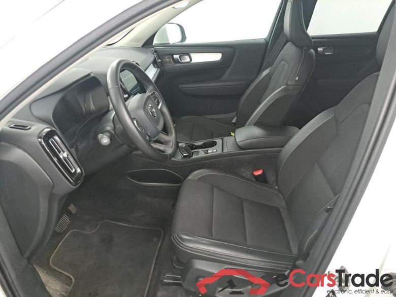 VOLVO XC40 1.5 T3 Momentum Pro Geartronic Winter Intellisafe Pro Versatility Pro #5
