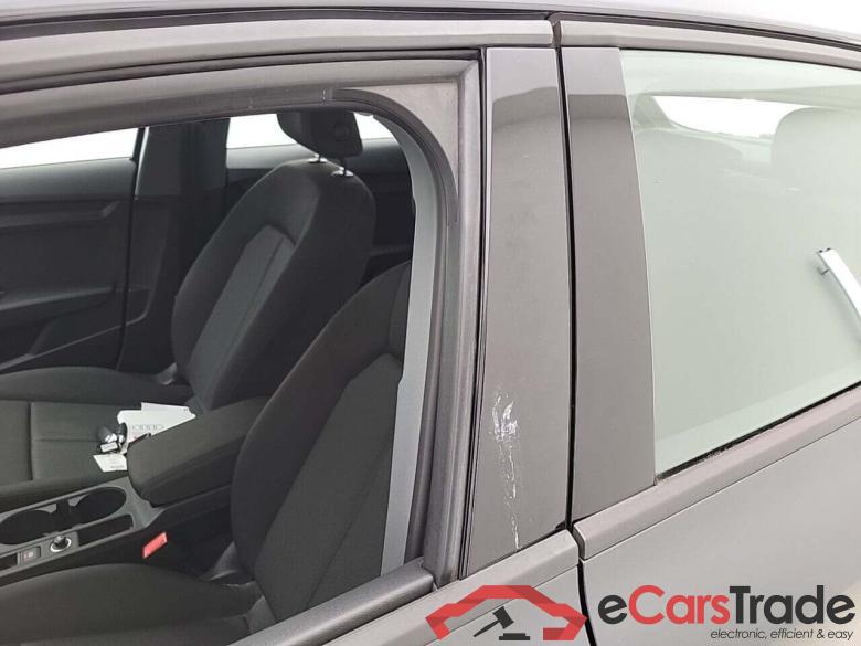 AUDI A3 SPORTBACK 1.5 30 G-TRON S-TRONIC #6