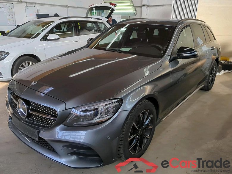 Mercedes C-Klasse T-Mod.-alt C -Klasse T-Modell C 220 d 4Matic T (205.215)AMG AMG Line 143KW AT9 E6d