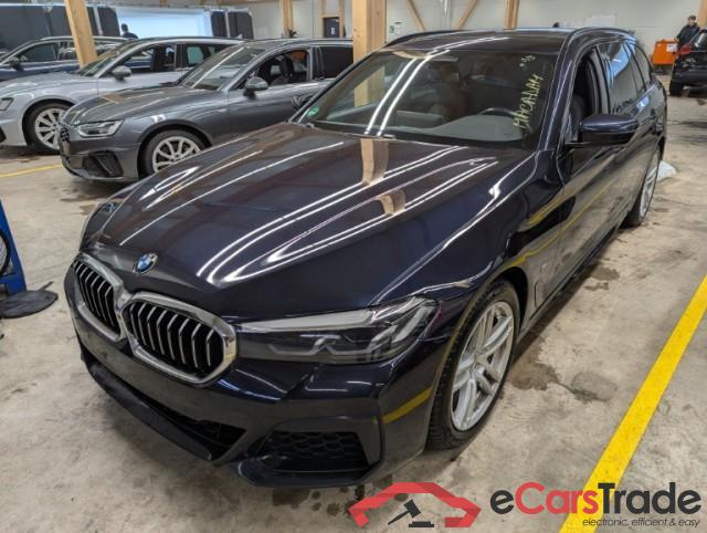 BMW 5-Serie Touring ´16 Baureihe 5 Touring 530 d M Sport 3.0 210KW AT8 E6d #1