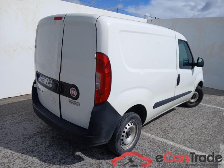 Fiat Cargo Base 1.3 Multijet 70kW (95CV) FIAT Doblò Cargo/2015/3P/furgón derivado de turismo Cargo Base 1.3 Multijet 70kW (95CV) #2