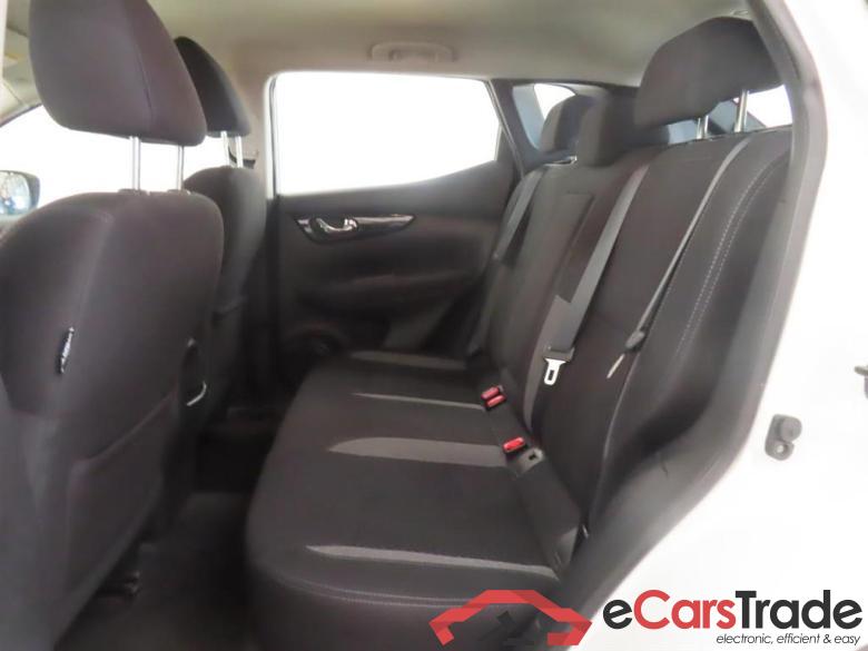 NISSAN Qashqai 1.3 DIG-T Acenta #6