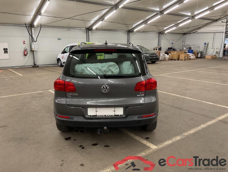 VOLKSWAGEN Tiguan Tiguan Trend & Fun 1.4 TSI BlueMotion Technology 110 kW (150 ch) 6 vitesses DSG #4