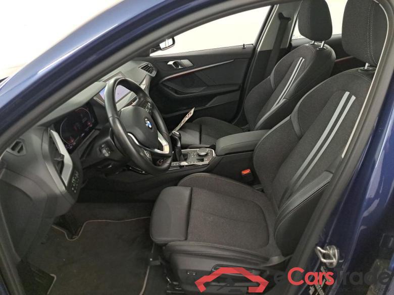 BMW 1-serie 1.5 118I (100KW) Model Sport Business Mirror Parking Assistant #5