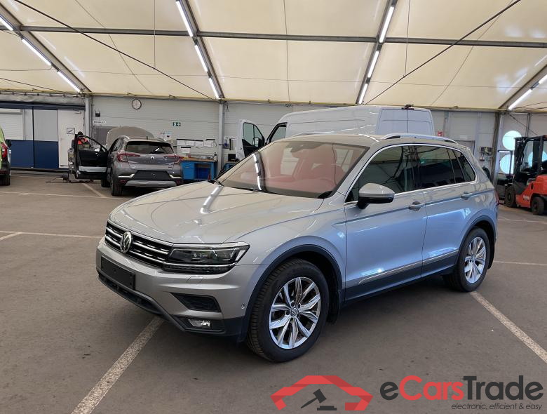 VOLKSWAGEN Tiguan 1.4 TSI 4MOTION 110 kW (150 ch) 6 vitesses DSG
