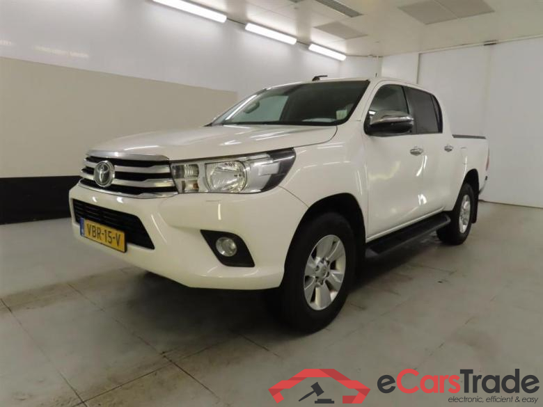 TOYOTA HILUX 2.4 D-4D-F DC Prof.