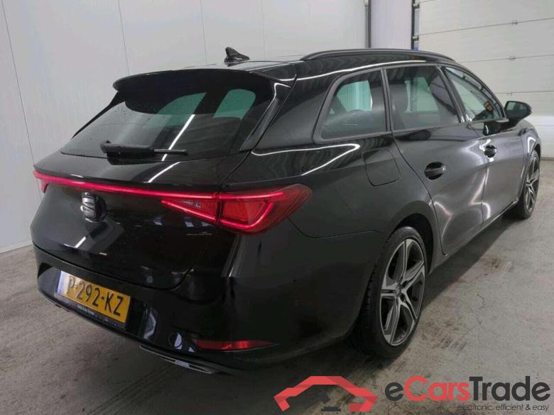 SEAT Leon Sportstourer 2.0 TDI FR Bns Int #2