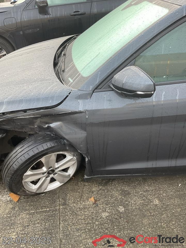 Audi A1 Sportback A1 Sportback 1.0 25 TFSI Attraction 70kW/95pk  5D/P Man-5 #5