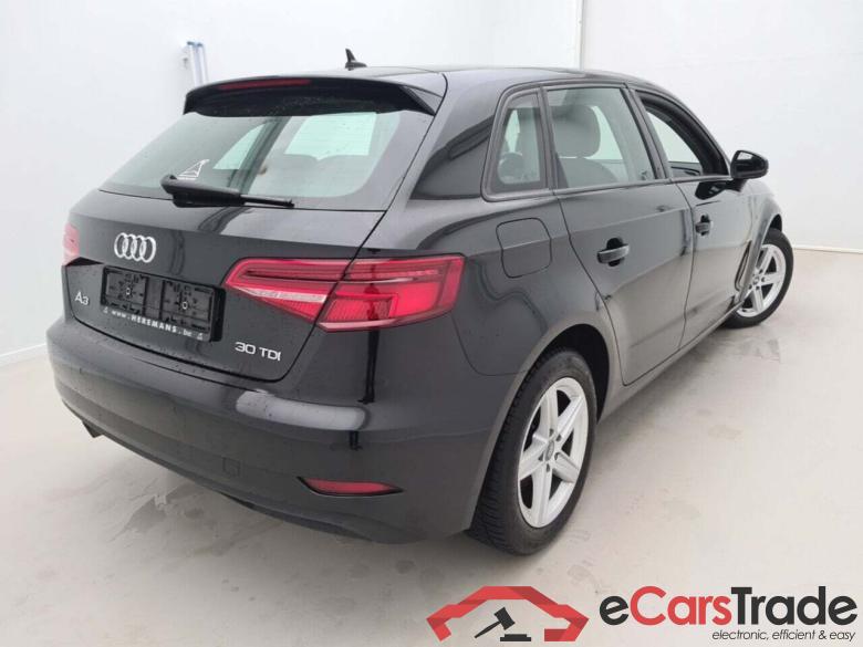 AUDI A3 SPORTBACK 1.6 30 TDI BUSINESS EDITION S- #2