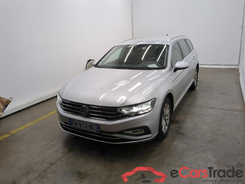 Volkswagen 1.6 TDI 120 DSG7 SW BUSINESS Passat Break Business 2.0 TDI 120CV BVA7 E6d