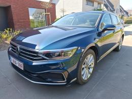 VOLKSWAGEN - VW  PASSAT VARIANT TSI GTE 218PK DSG6 Business  * HYBRID *